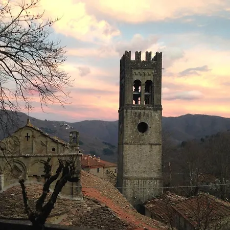Sopra La Chiesa Hébergement de vacances Diecimo